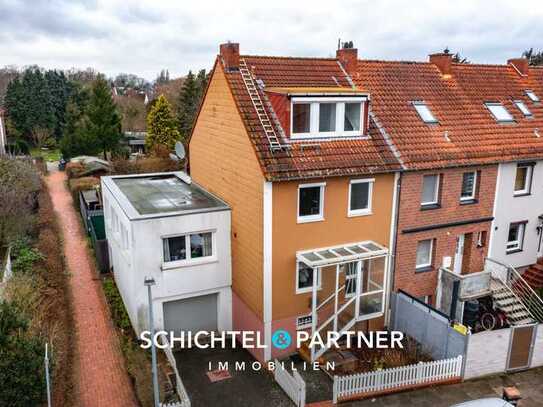 Kattenesch | Attraktives Reihenendhaus mit 7 Zimmern, Garten und Garage