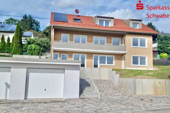 Kernsanierte, helle Wohnung mit Balkon und Terrasse