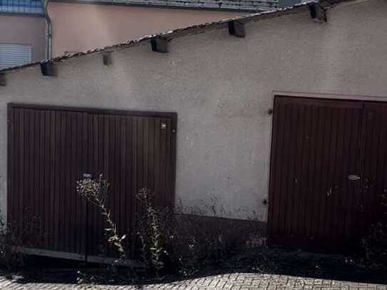 Garage in Kadenbach zu vermieten