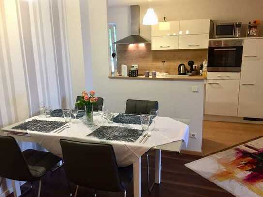 Modernisierte 3,5-Zimmer-Wohnung mit Balkon und EBK in Bochum- von Privat