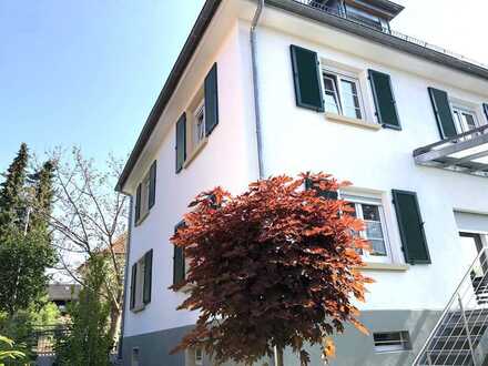EXKLUSIVES STADTHAUS IN 1 A TOP-LAGE - MITTEN IM HERZEN VON BRETTEN. NOSTALGIE TRIFFT MODERNE.
