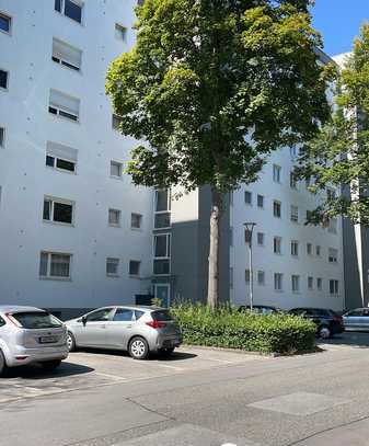 4-Zimmer-Wohnung mit Balkon zum 01.03.2025