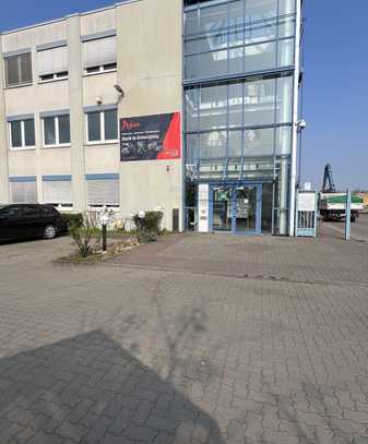 Provisionsfrei!!! Helle und gut aufgeteilte Bürofläche im Industriehafen in Mannheim