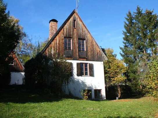 Günstiges 4-Raum-Einfamilienhaus in Utting am Ammersee