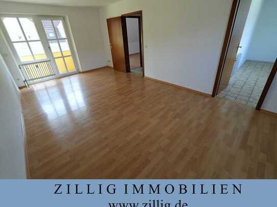 Freie 3-Zi.-Atelier-Wohnung - Laminat-Loggia Stpl., - ZILLIG IMMOBILIEN