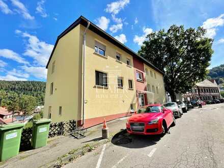 3-Zimmer Wohnung in traumhafter Aussichtslage mit Garage und Stellplatz in Bad Liebenzell