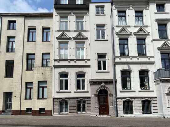 Charmantes Zweifamilienhaus mit Maisonettewohnungen in Aachen (Selbstnutzung möglich)