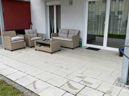 Nette 3 Zimmer Wohnung mit Terrasse und Garten