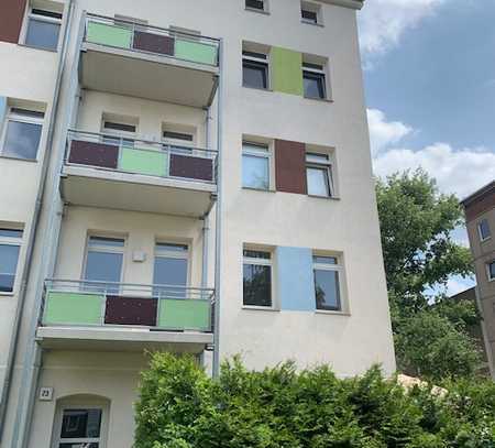 2 Zimmer Wohnung mit Balkon in Magdeburg neue Neustadt zu vermieten