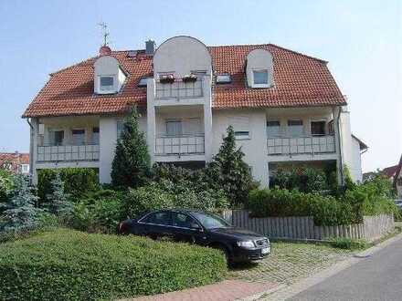 Singlewohnung,1.OG, Laminat+Balkon