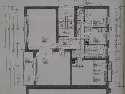 Großzügige und modernisierte 3,5-Raum-Wohnung mit Balkon und EBK