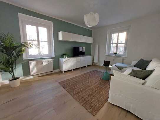 ALLES NEU - Gemütliche 2-Zimmer-Wohnung mit neuer Einbauküche