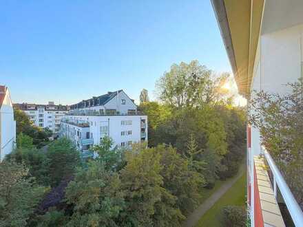 Neues Appartment mit Süd-Balkon, energetisch saniertes Haus, ruhige Lage in Haidhausen/Bogenhausen