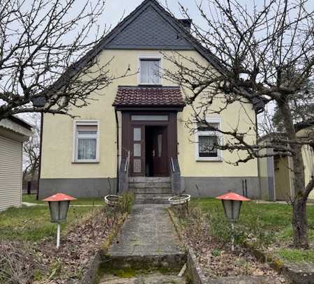 Solides Haus auf schönem Grundstück in Lychen zu verkaufen.