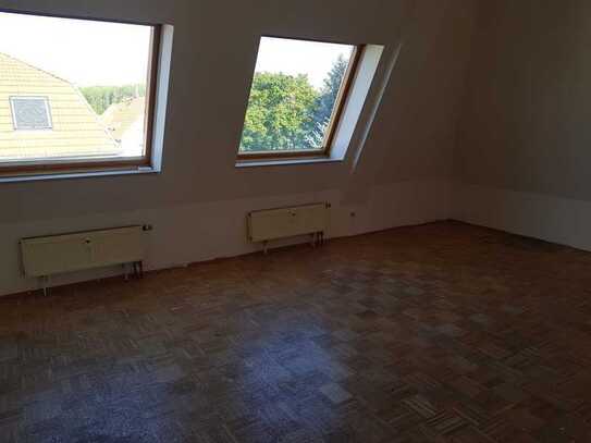 4-Zimmer-Dachgeschoßwohnung - ruhig gelegen