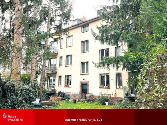 Frankfurt-Dornbusch! MFH – Bj. ca. 1935 - mit ca. 564 m² Wohnfläche und 621 m² Grundstück.