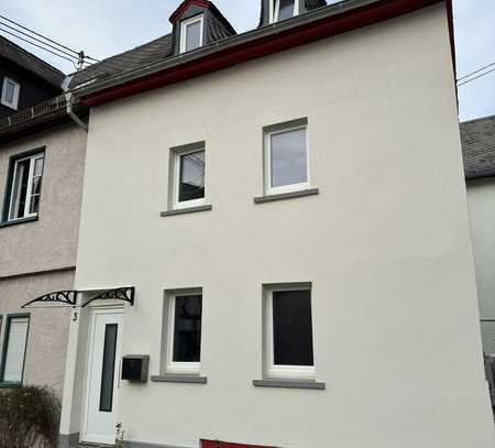 PROVISIONSFREI - Einfamilienhaus in der
Braubacher Altstadt zu verkaufen