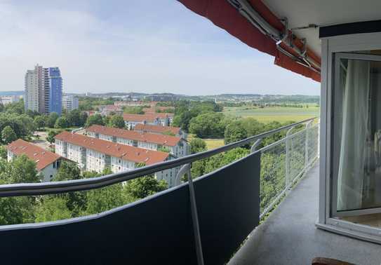 Stilvolle 3-Zimmer-Wohnung mit Balkon und Einbauküche in Stuttgart