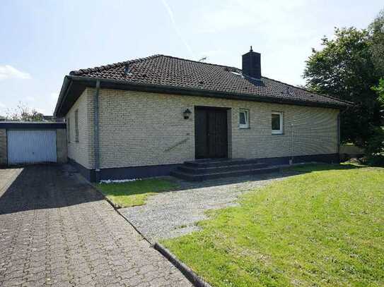 Freistehender Bungalow auf großzügigem Grundstück in Bergisch Gladbach-Schildgen!