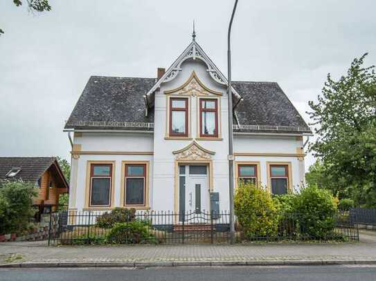 Modernisiertes Mehrfamilienhaus mit 3 Wohnungen in Bremen-Nord