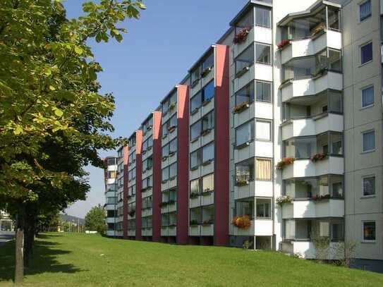 2-Raum-Wohnung mit Balkon im Stadtteil Lusan