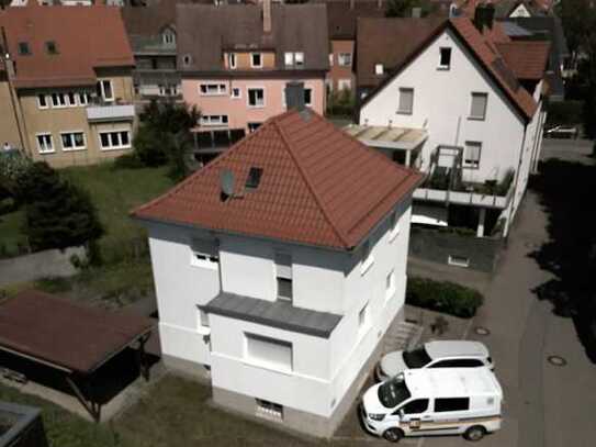 Freistehendes Einfamilienhaus mit Garten für die kleine Familie mitten in Biberach