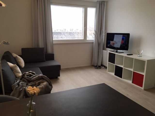 Voll möbliertes SINGLE Apartment, 5. OG hell und ruhig