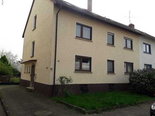 Mehrfamilienwohnhaus mit Bauplatz