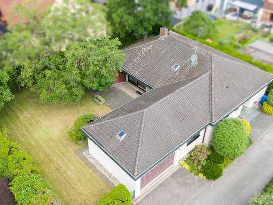 Familientraum - Bungalow mit liebevoll angelegtem Garten in N-Röthenbach Ost!!!