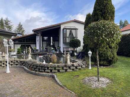 architektonisch reizvolles, frei stehendes Einfamilienhaus mit Gartenoase, Bebelsheim