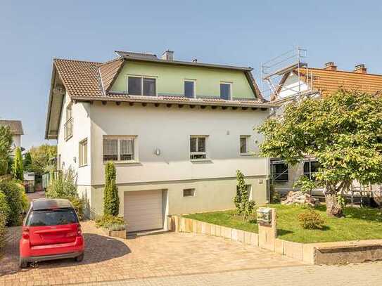 Ihr Traumhaus auf großem Grundstück in bester Lage und bestem Zustand in Karlsbad Langensteinbach