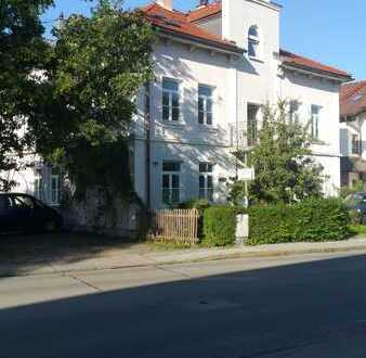 Hochwertig modernisierte 2 Zimmer DG Wohnung in Bad Aibling - von privat - frei