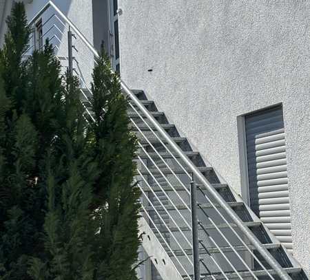 Stilvolle, gepflegte 2-Raum-Wohnung in Nersingen