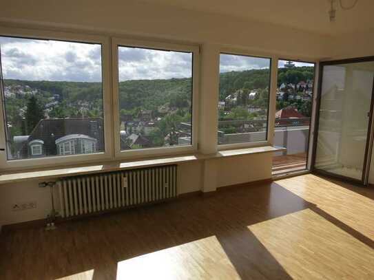 Sehr schöne, helle, 1,5 Zimmer-Wohnung, Stuttgart-Gänsheide