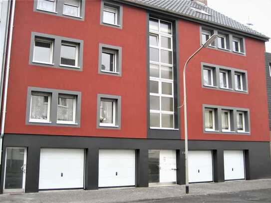 Schöne Wohnung mit Südbalkon in der Annakirchstraße