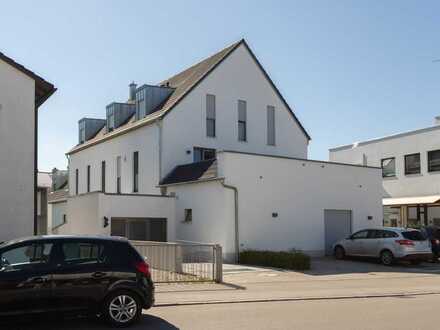 Moderne 2-Zimmer-Wohnung mit Balkon in zentraler Lage