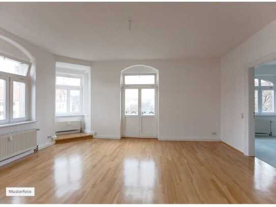 Provisionsfrei Dachgeschosswohnung in 44867 Bochum, Fritz-Reuter-Str.