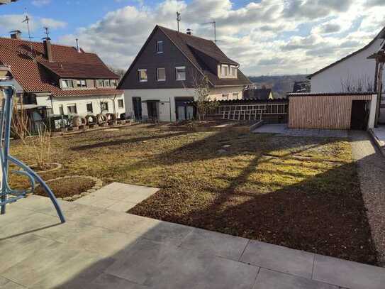 !!! Gartenliebhaber aufgepasst !!! Schöne und vollständig renovierte 3,5-Raum-Wohnung in Ostfildern