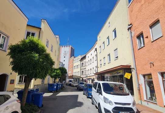 ... repräsentative Büro-Praxis in der Altstadt von Mühldorf ...