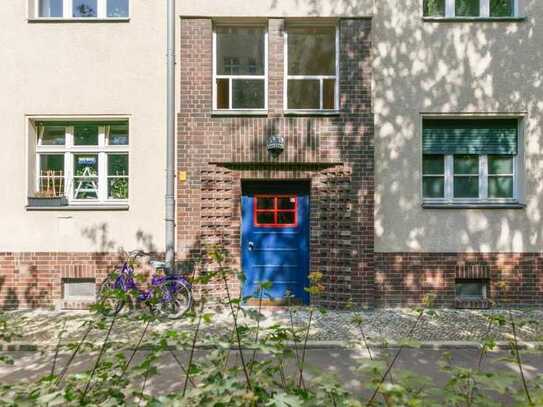 Vermiete Charmante Altbau-Wohnung mit 2-Zimmer in ruhiger, verkehrsgünstiger Lage in Prenzlauer Berg