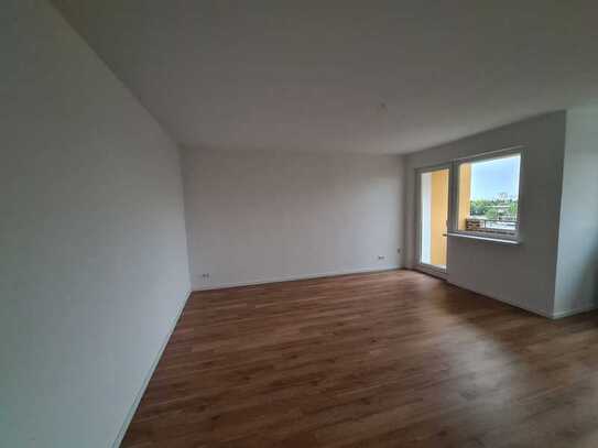 2 Zimmer Wohnung mit großem Keller