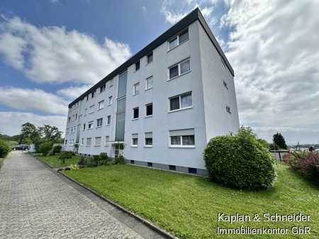 Gepflegt und bezugsfertig! Sonnige 3 Zimmer-Wohnung mit Balkon in Ober-Rosbach