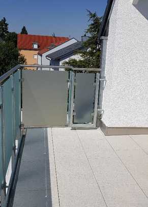 Ingolstadt-Grillparzerstraße , moderne, sonnige 2 Zimmerwohnung im Dachgeschoss