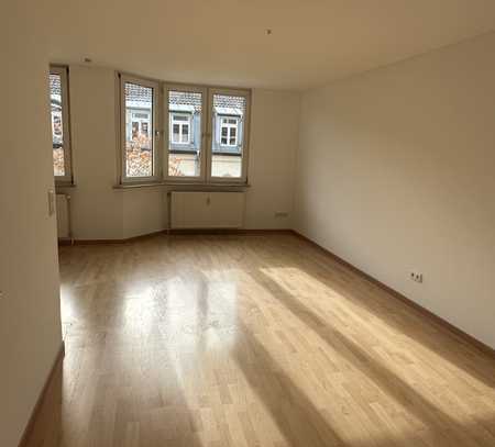 Moderne 2-Zimmerwohnung mit Balkon in Mannheim