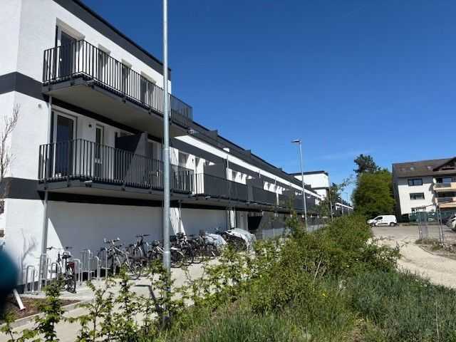                                                               Modernes, vollm&ouml;bliertes Apartment in attraktiver Lage                                                       in Kriegshaber (Augsburg)