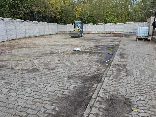 Gewerbegrundstück zu vermieten mit alter Halle