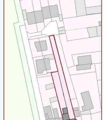 Baugrundstück mit Altbestand (Abriss)