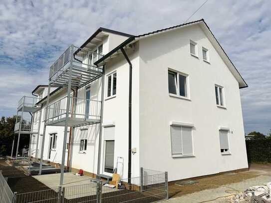 Renovierte und gehobene Wohnung mit Terrasse in ruhiger Lage