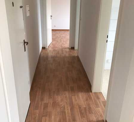 Helle 2-Zimmer-Wohnung mit Balkon in Lehrte