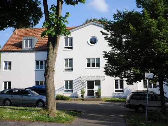 Dachgeschosswohnung mit herrlicher Terrasse und tollem Ausblick!! WBS erforderlich!!